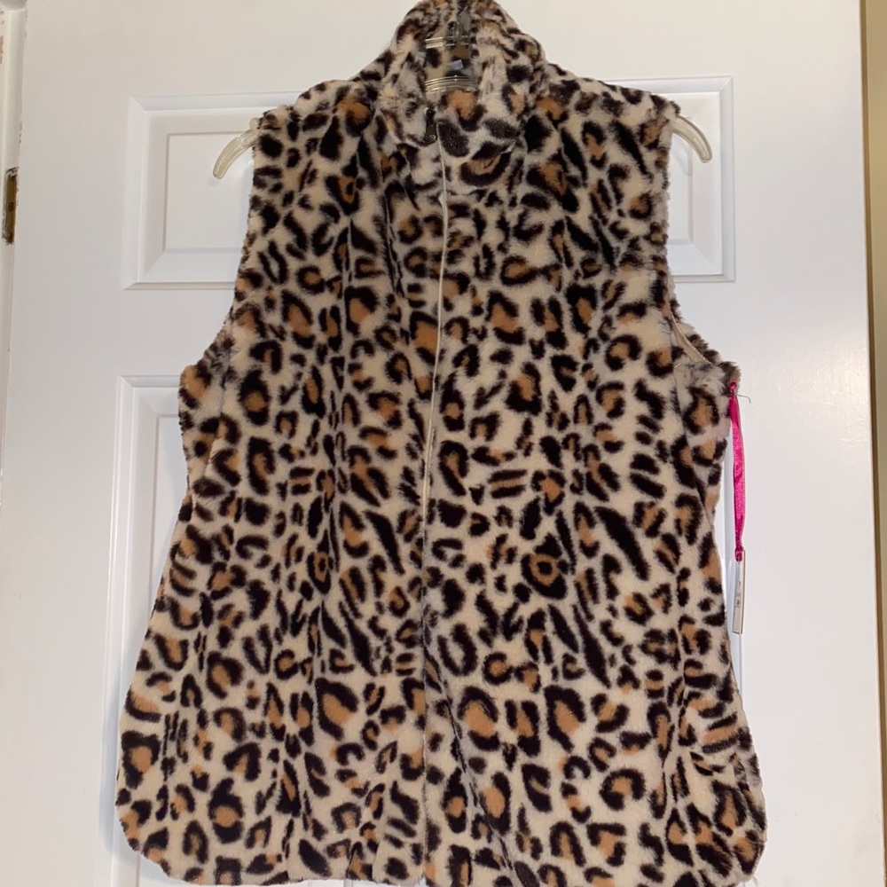 Katydid Cheetah Vest